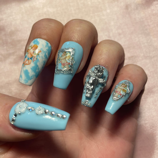 Petits anges, bleu, argent, et strass. Kit toutes tailles incluses. Réutilisables, Press-on nails, faux ongles. Finition brillante