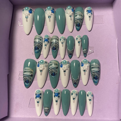 Vert et blanc, fleurs, strass. Kit toutes tailles incluses. Réutilisables. Press-on nails, faux ongles. Finition mate