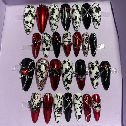 Noir, rouge chromé, blanc avec motifs, chaînes. Kit toutes tailles incluses. Réutilisables, Press-on nails, faux ongles. Fini brillant