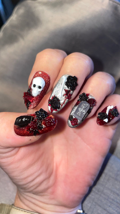 Rouge et noir cats eyes avec cerveaux, squelettes, cercueils, et roses 3D. Kit toutes tailles incluses. Réutilisables, Press-on nails, faux ongles